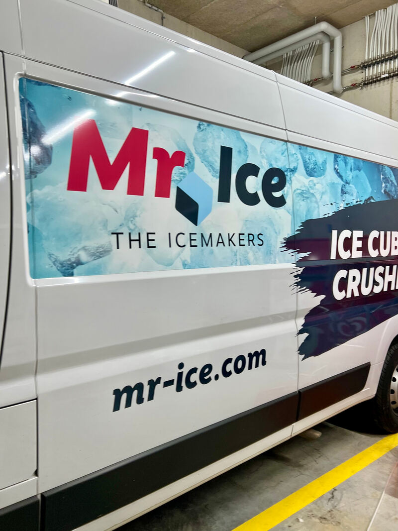 Mr Ice Transporter
